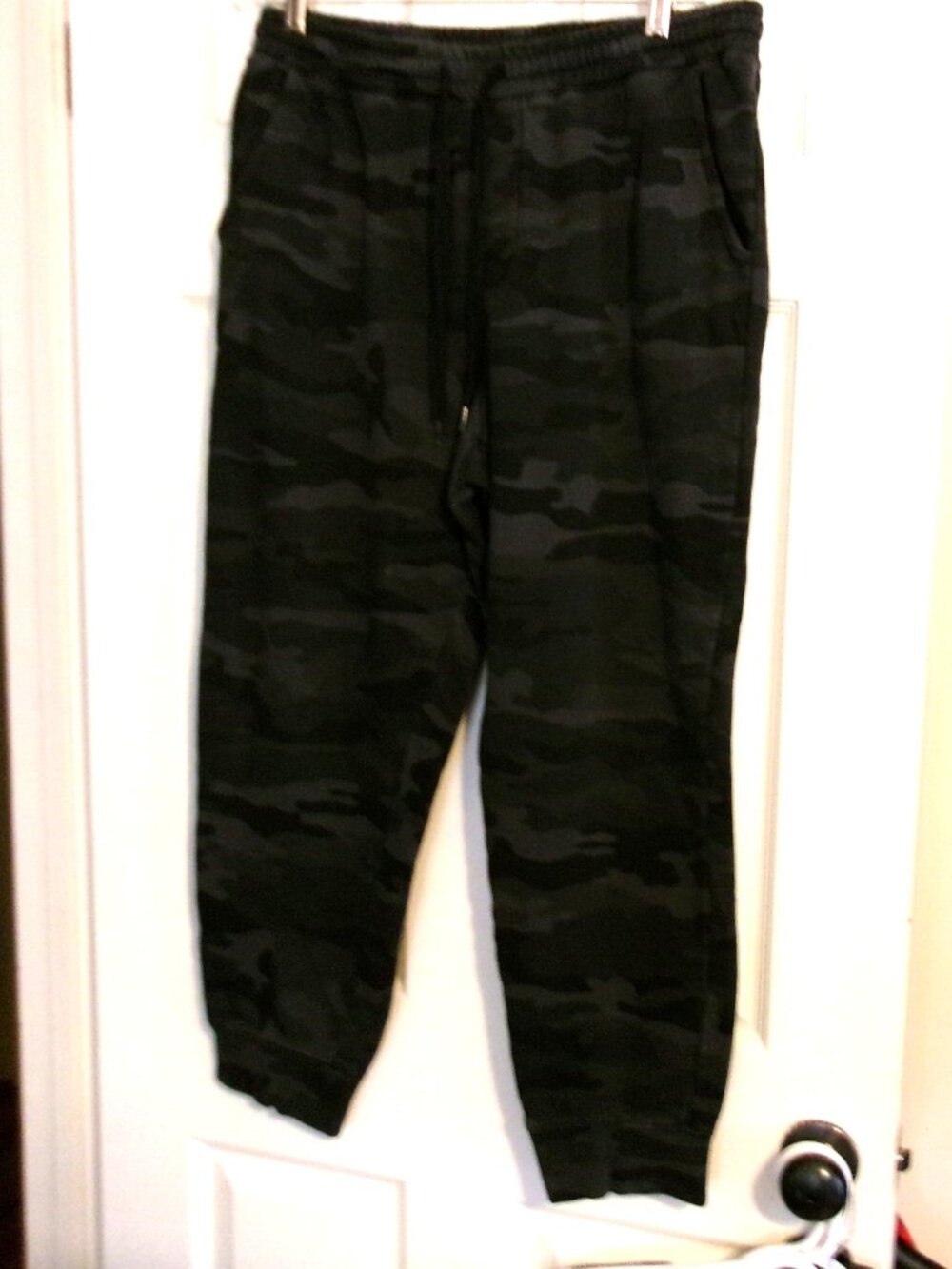 SUB URBAN RIOT Camo Joggers or Sweatpants Size L